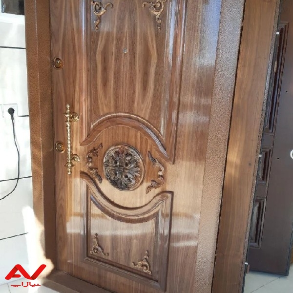 منشی نمایندگی درب ضد سرقت