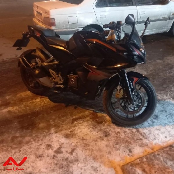پالس Rs200