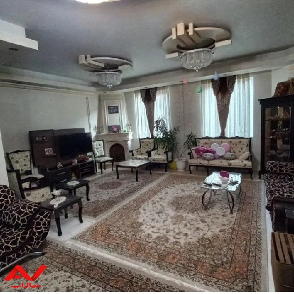 ۱۲۰ متری رو به آفتاب (B)