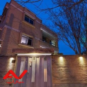 خانم خانه دار در هتل رگ راگ