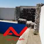 زمین با بنای نیمه کاره