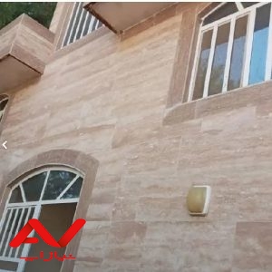 منزل دو طبقه