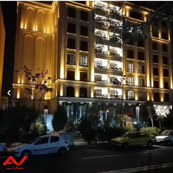 کاشانی. اباذر ۱۴۴متری برج باغ مجلل ملودی