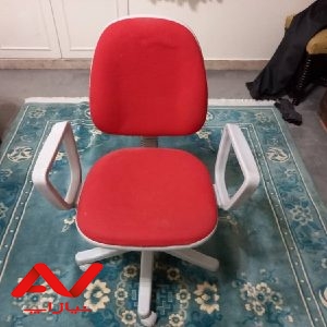 تعمیرات صندلی‌های اداری مدیریتی کارمندی درمحل شما