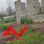 زمین با بنا نیمه کاره