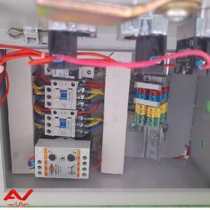 برقکار ساختمان و تعمیر کار برق