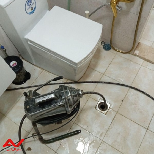 خدمات لوله بازکن کل شهر بدون واسطه مناسب بدون‌تعطیلی