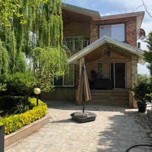 ویلا دوبلکس کنار جنگل